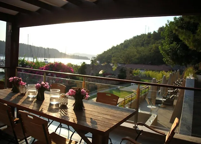 Marti Hemithea Szálloda