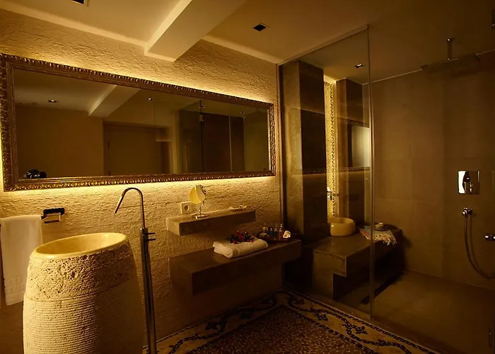 Marti Hemithea Отель Орхание